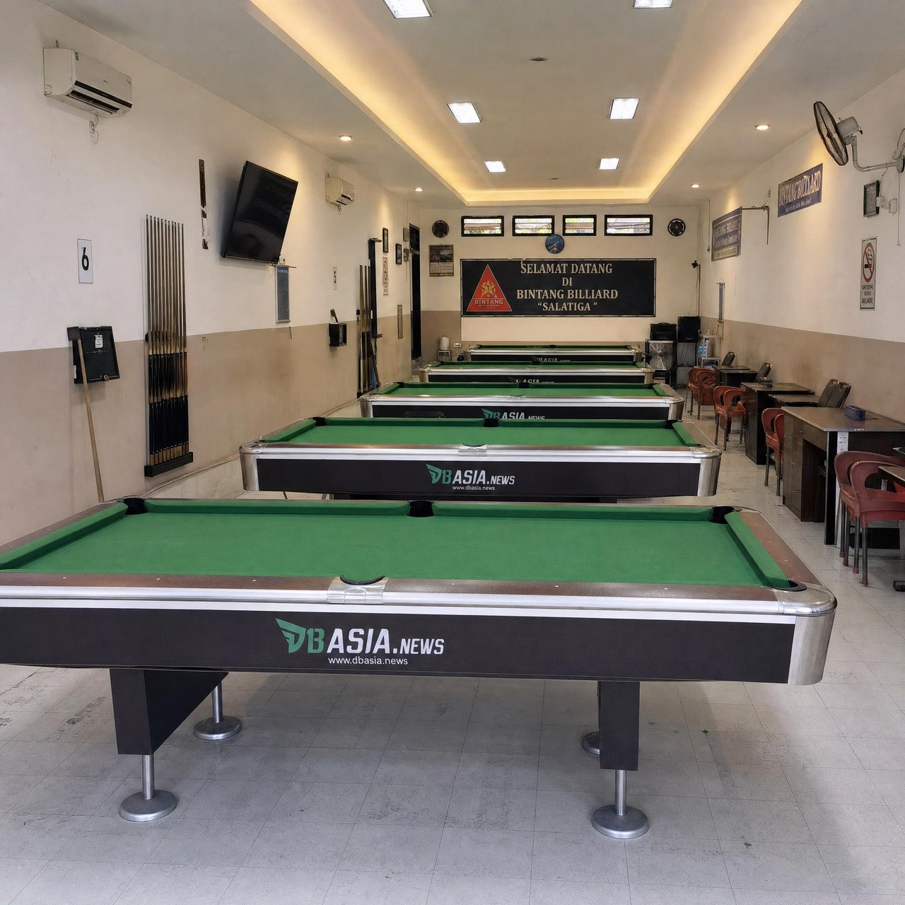 Interior Billiard
