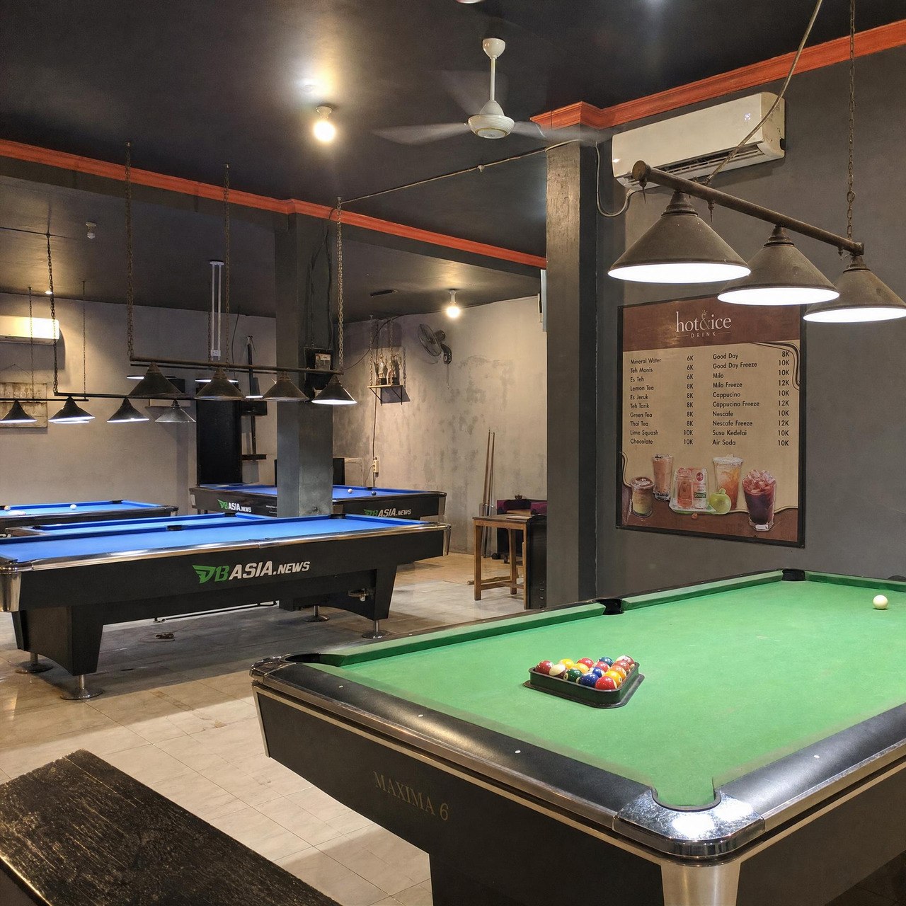 Meja Billiard